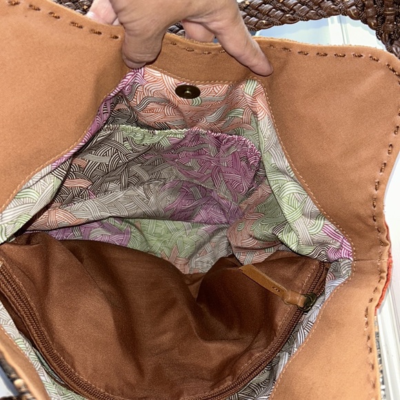 The sak large shoulder hobo purse brown/orange with a feather bird print - Picture 5 of 13